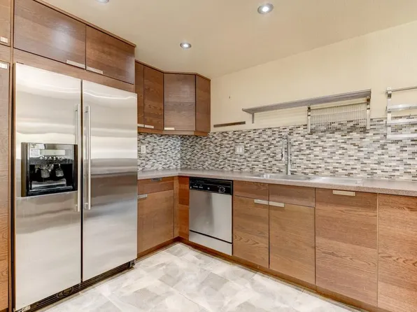 6911 Quail Pl Unit A, Carlsbad, CA 92009