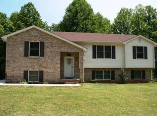 1647 Bellevue Rd, Forest, VA 24551