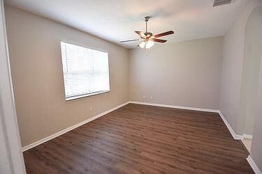 3rd image of 4922 Casa Vista Dr #1