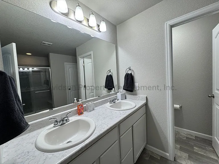 6175 White Wolf Point — Photo 10