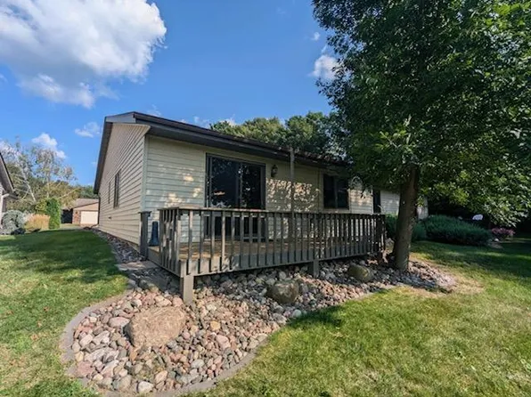 753 Pondhurst Cir, Amery, WI 54001