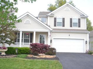 8048 Waggoner Trace Dr, Blacklick, OH 43004
