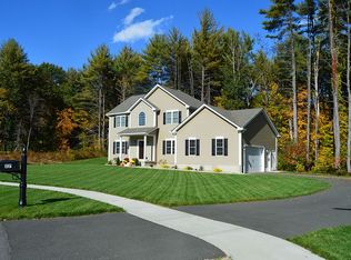 27 Angelica Dr, Westfield, MA 01085