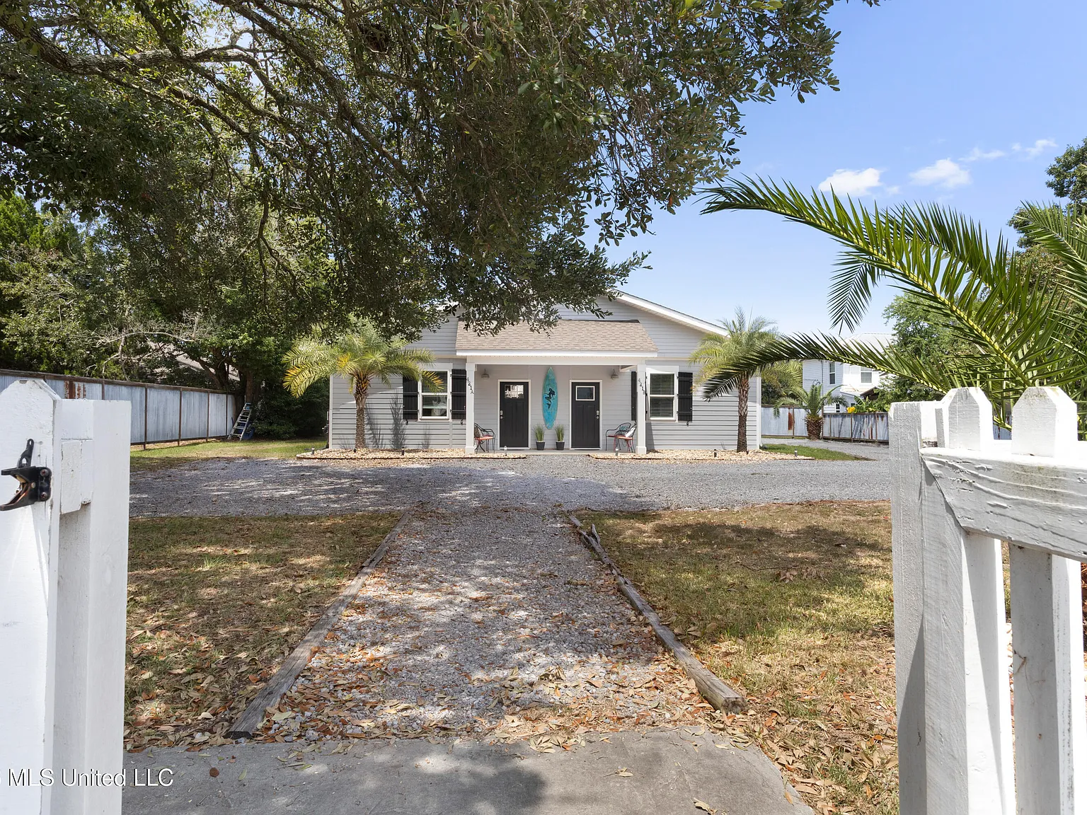 1 bed, 1.0 bath, 900 sqft, $1,850 — Photo 2
