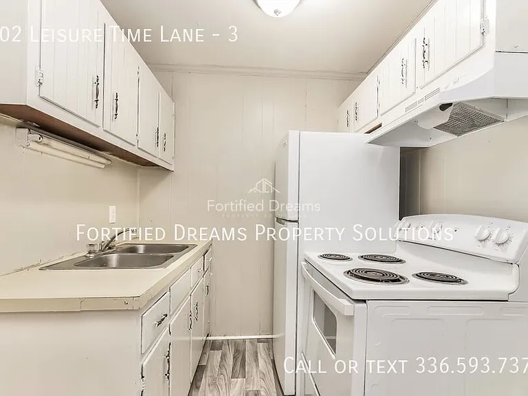 202 Leisure Time Ln #3 — Photo 9