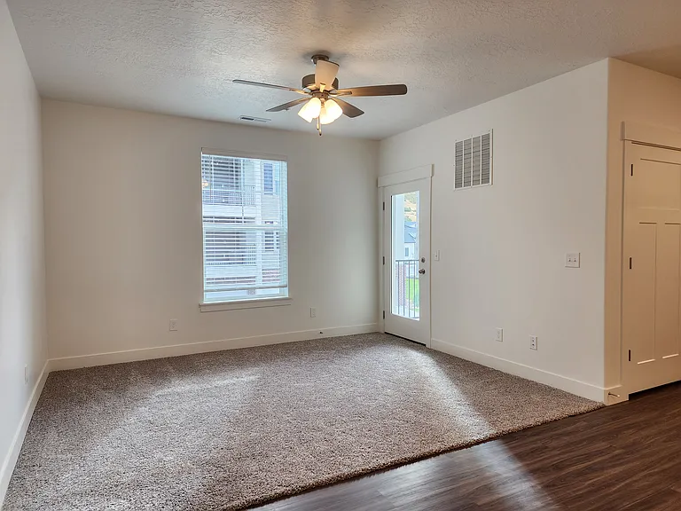 4735 S Alder Dr #F204 — Photo 5