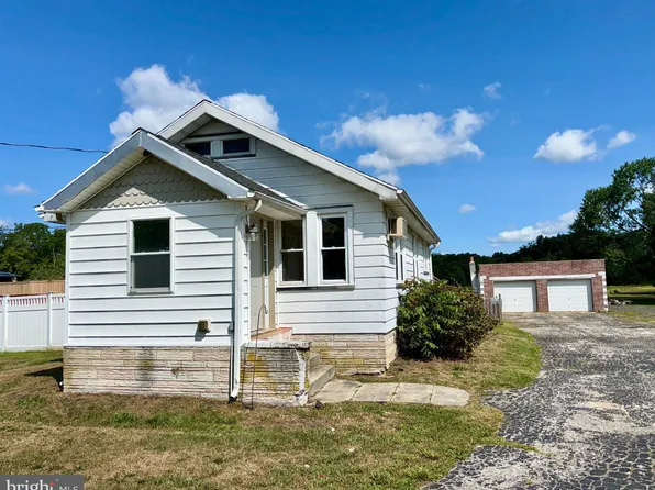 838 E Elmer Rd, Vineland, NJ 08360