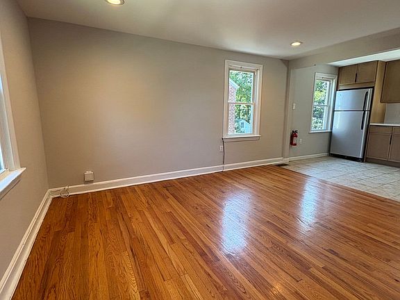 2nd image of 149 Willow Ave Floor 2