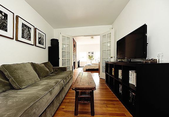 5th image of 327 E 10th St APT 4B