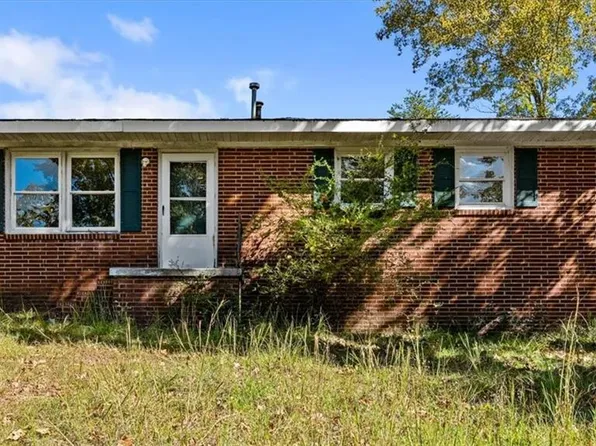 400 Kings Dr, Eden, NC 27288