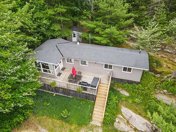 4th image of 1040 S Kahshe Lake Rd