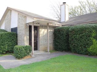 310 Shady Valley Dr, Mansfield, TX 76063