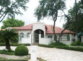 118 Windsor Rd, Laredo, TX 78041