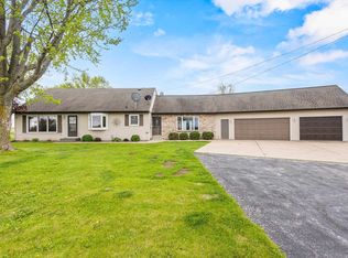 5184 Finger Rd, Green Bay, WI 54311