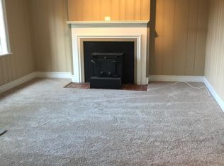 1610 W Market St #A, Greensboro, NC 27403