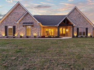 169 Andrews St, Kilgore, TX 75662