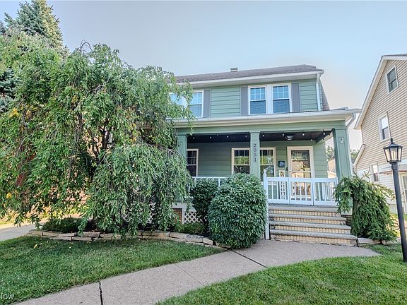 2nd image of 2051 Reveley Ave