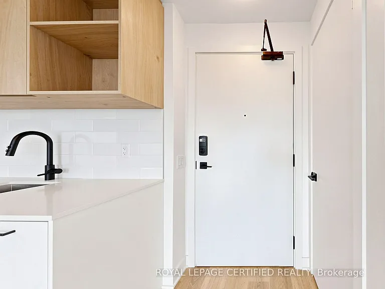 1185 Dupont St #2408 — Photo 33