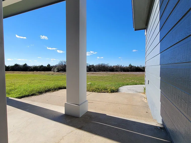 208 Newcastle Dr — Photo 33