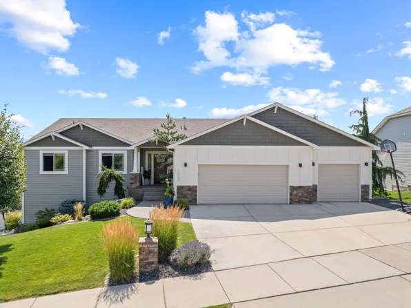 1022 S Harmony Rd, Greenacres, WA 99016