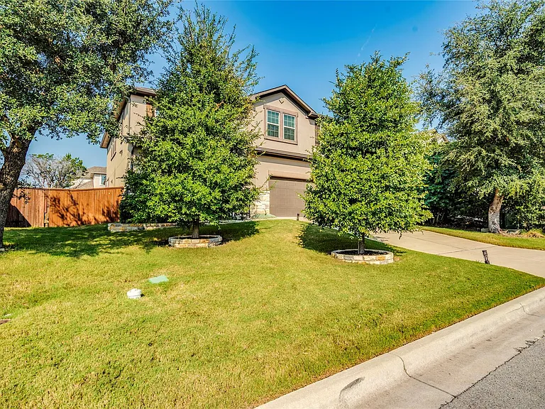 5728 Siragusa Dr — Photo 3