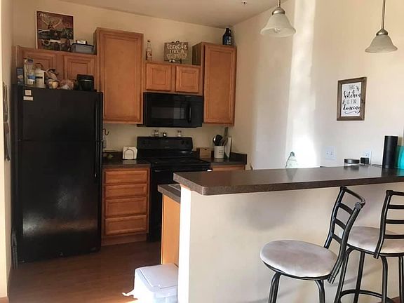4th image of 2451 Ironwood Dr #143