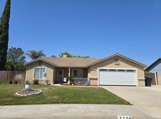 3106 Miramar Ave, Hanford, CA 93230