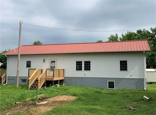 2325 Lakeview St, Saint Joseph, MO 64504