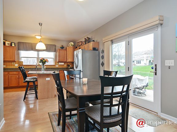 Kitchen / Breakfast Room