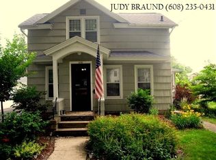 438 W Harrison St, Columbus, WI 53925