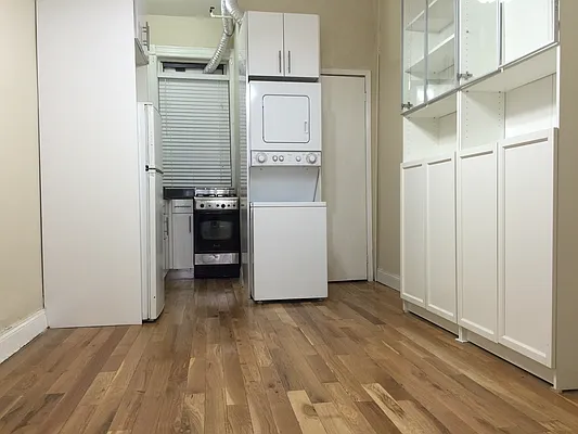 Rented by RBM Management | media 14