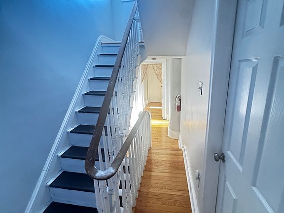 2nd image of 1729 N Willington St Floor 3