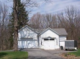 83 Seneca Ave, Oneida, NY 13421