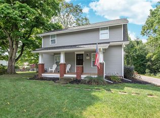 1196 Sharon Copley Rd, Sharon Center, OH 44274