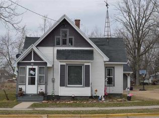 410 E Chestnut St, Pardeeville, WI 53954