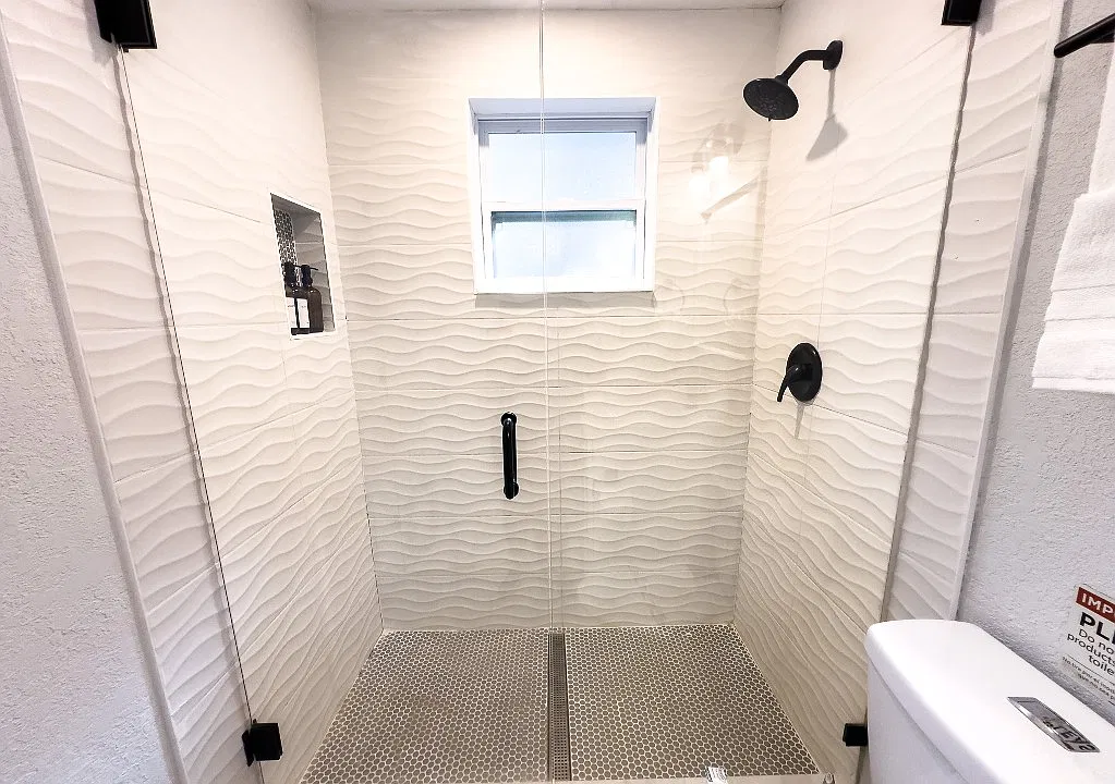 3 bed, 1250 sqft, $1,900 — Photo 4