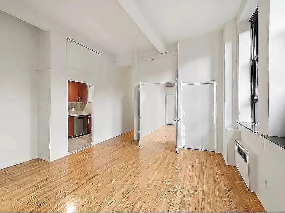 1st image of 239 Park Ave S APT 9C