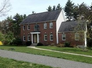 20 Hawthorne Rd, Shrewsbury, MA 01545