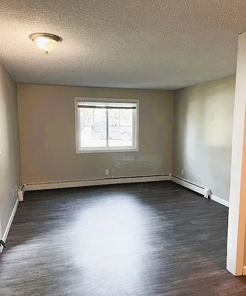 Yarmouth Pointe Apartment Homes — Photo 30