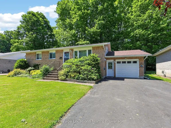 25 Pollard Dr, Meaford, ON N4L 1A7