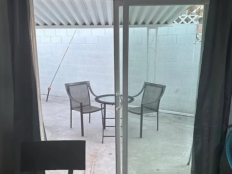 1008 Yucca Ave #B — Photo 6