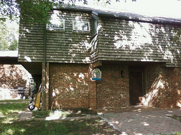2nd image of 3202 W 29th Ct