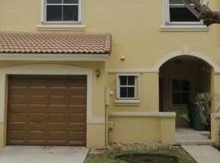 16820 SW 1st St, Pembroke Pines, FL 33027