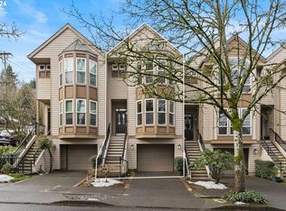3843 S Corbett Ave, Portland, OR 97239