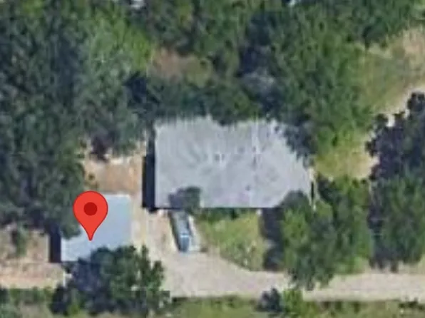 2417 Hickory Tree Rd, Balch Springs, TX 75180
