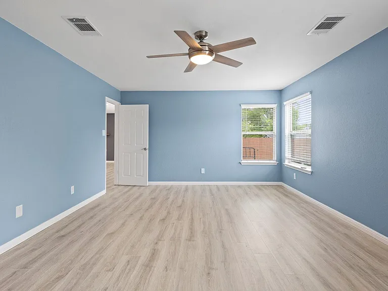 1408 Deer Ledge Trl — Photo 21