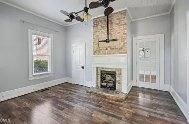 316 W Main St — Photo 2
