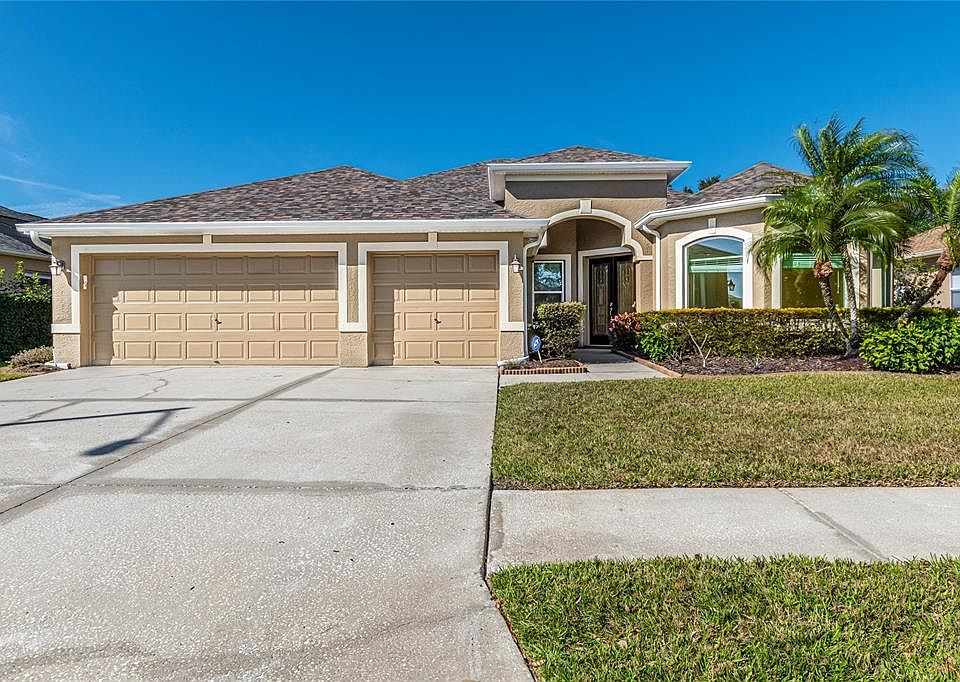 1st image of 22822 Bay Cedar Dr