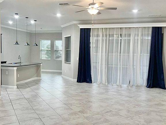 2nd image of 2766 Hilliard Dr