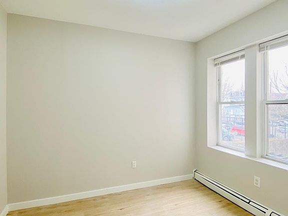 5th image of 20 Emory St APT 201